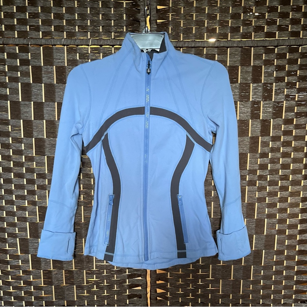Size 4 Lululemon jacket
